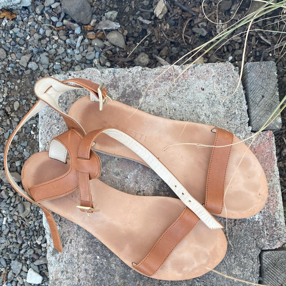 CoRNETTI natural leather ankle strap sandal 8 38.0